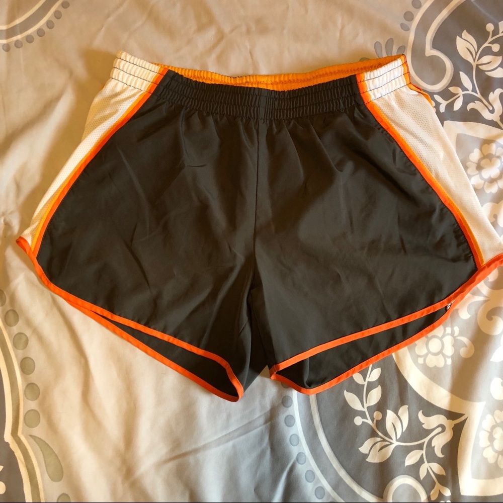 🛍 3/$15 | Nike Athletic Shorts